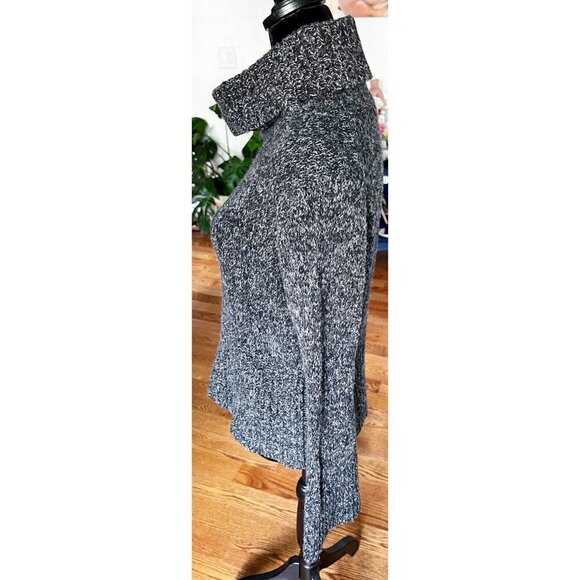 Express Turtle Neck Knit Sweater 80% Merino Wool sz(M) NWOT - Picture 6 of 7